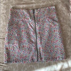 NWOT H&M Floral Skirt